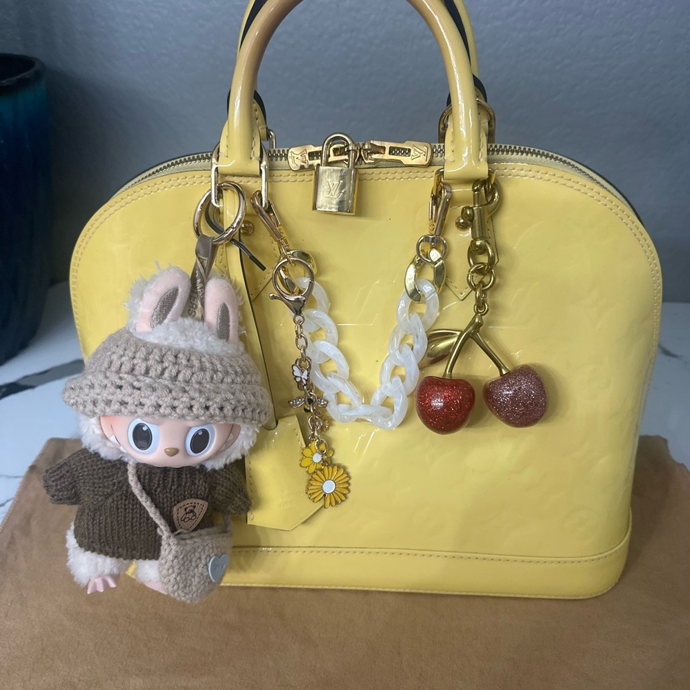 Louis Vuitton Vernis Alma PM